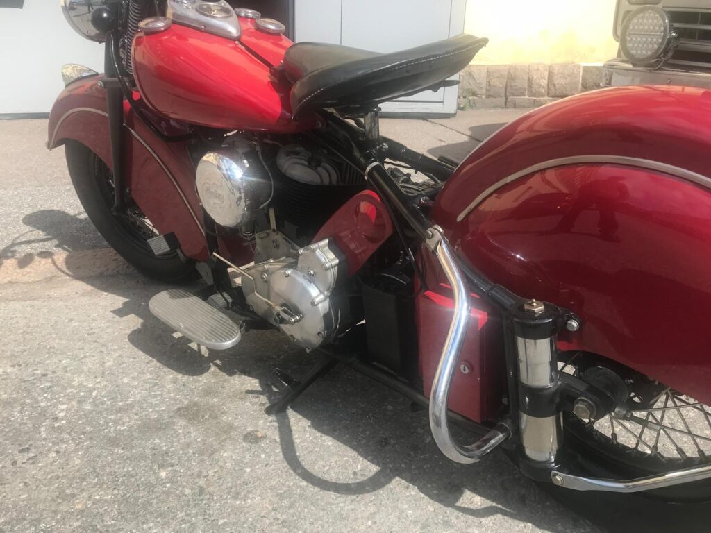 Indian Chief 1200 1946