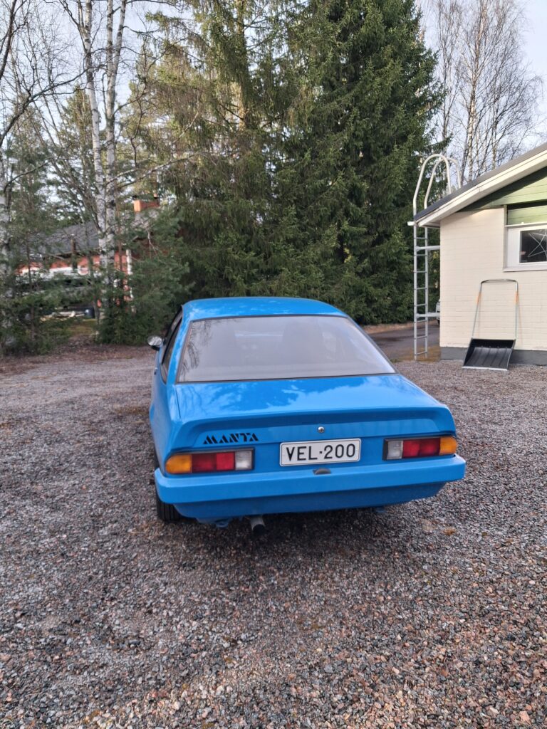 Opel Manta 2.0 16V