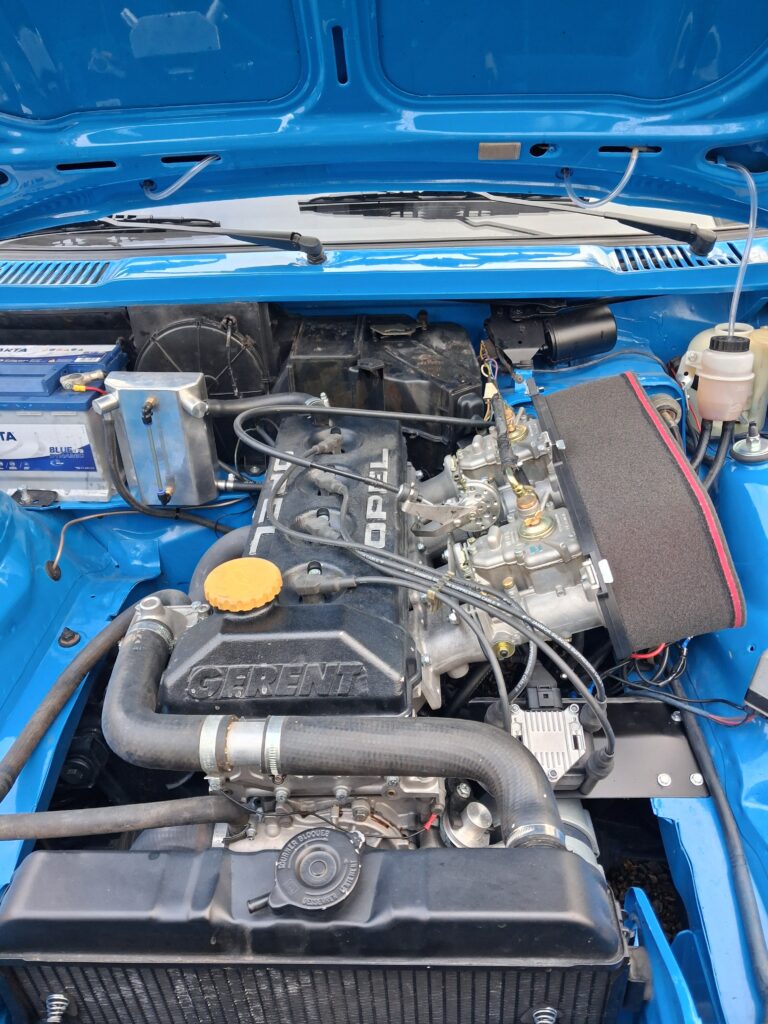 Opel Manta 2.0 16V