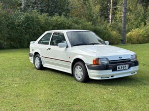 Ford Escort 1.6 White