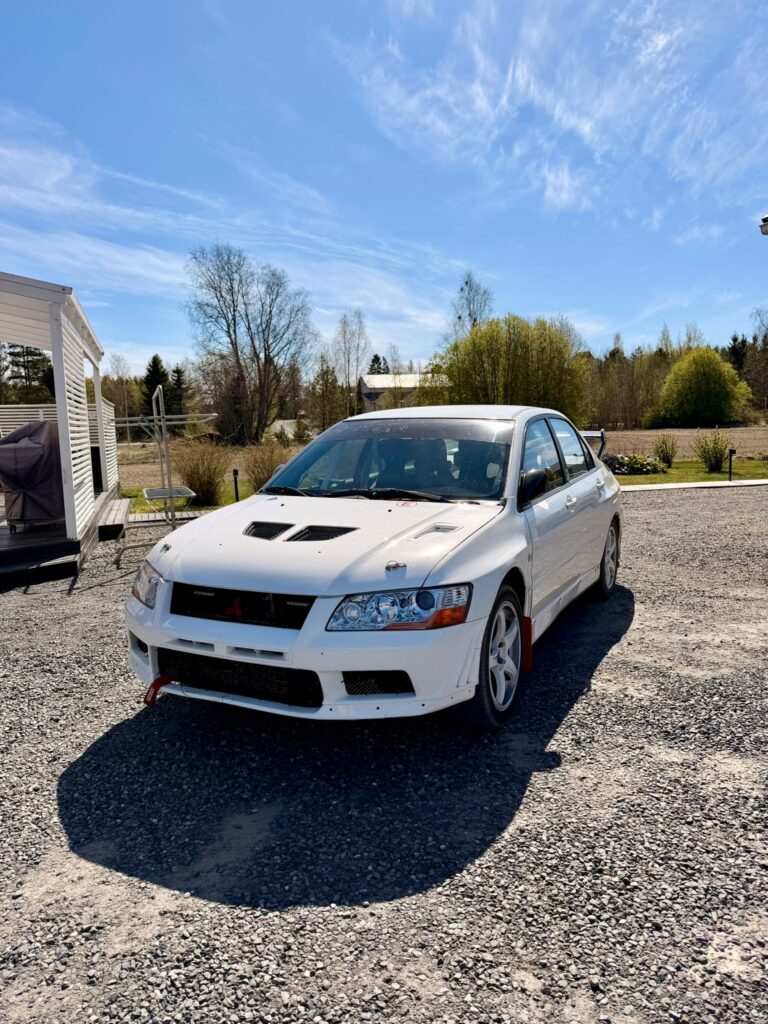 Mitsubishi Lancer Evolution VII - Group N