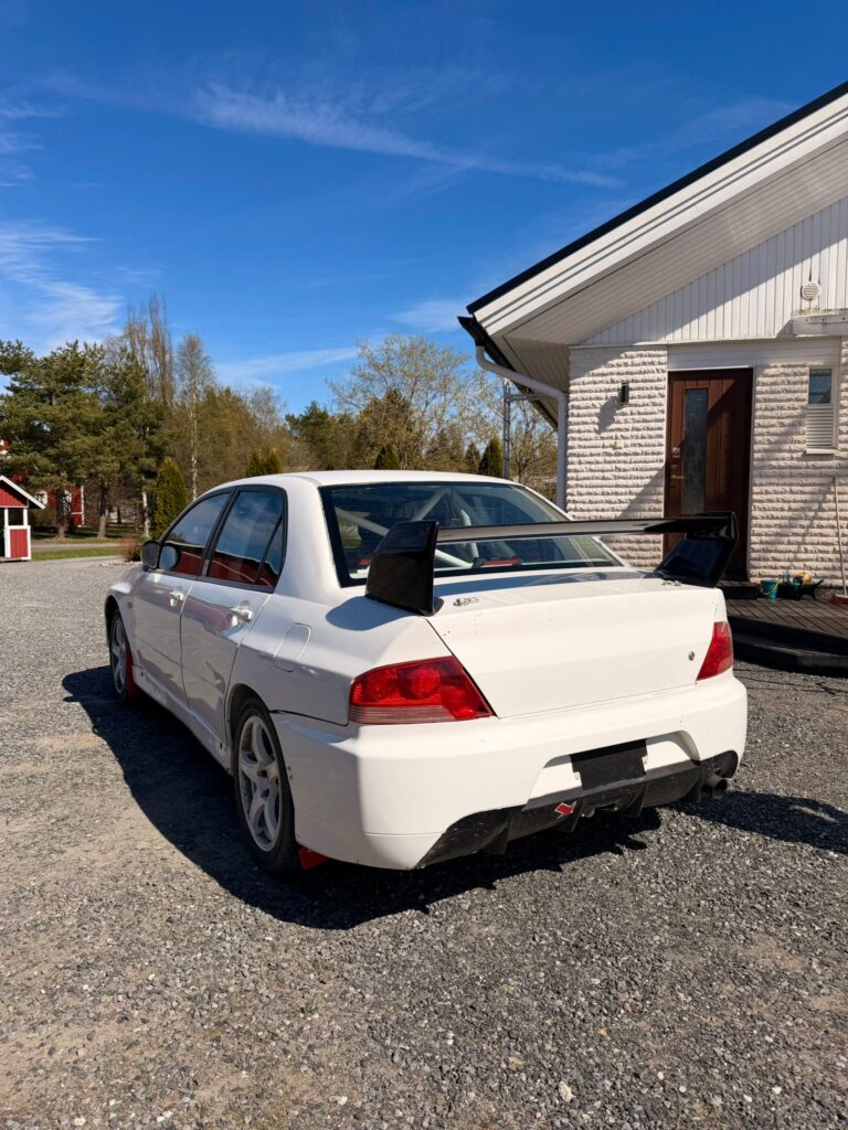 Mitsubishi Lancer Evolution VII - Group N