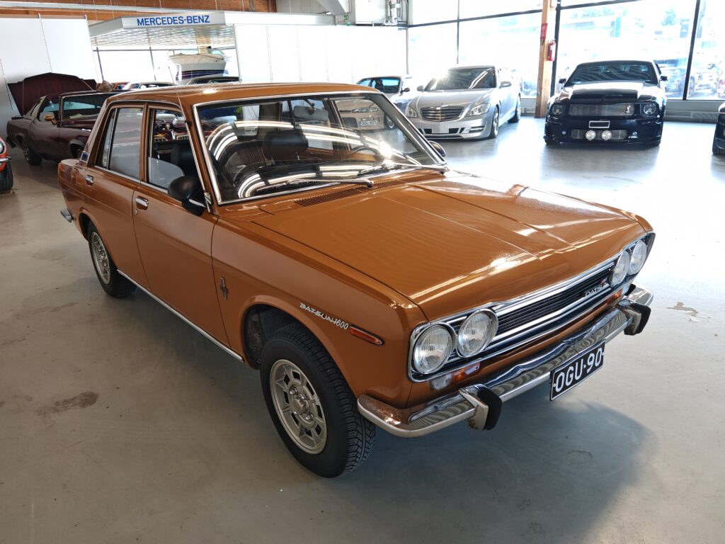 Datsun 510 1600 Deluxe 4d