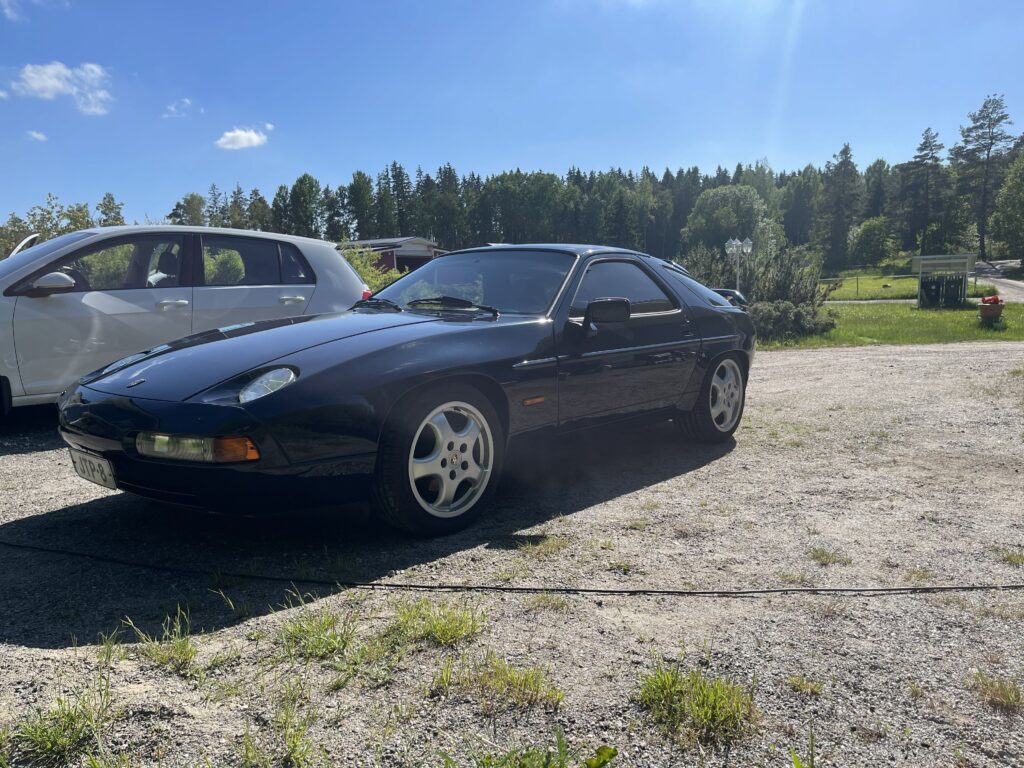 Porsche 928S 4.7 1982