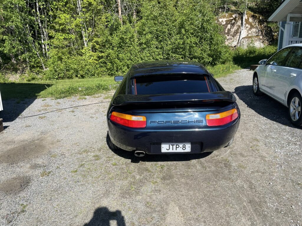 Porsche 928S 4.7 1982