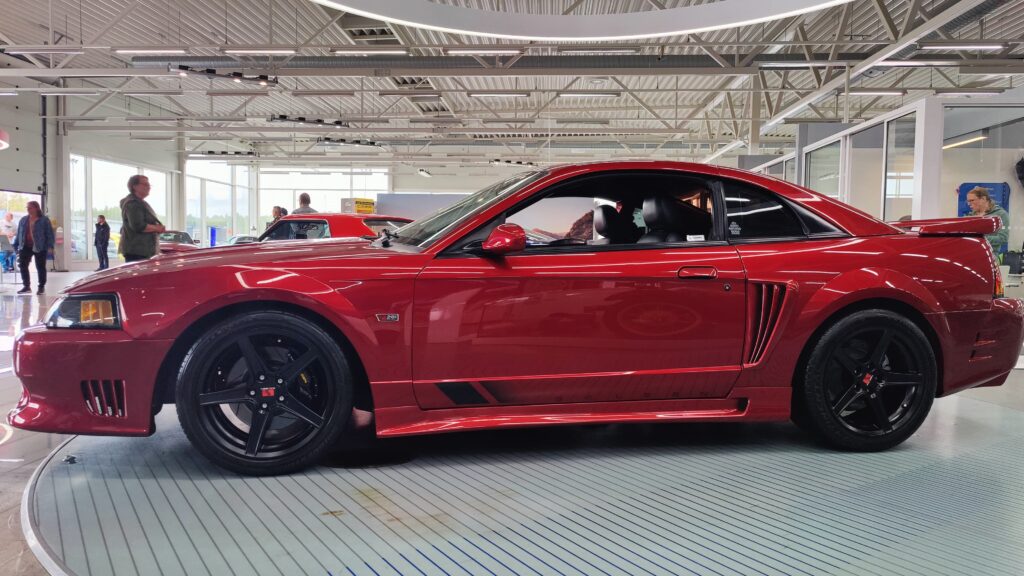 Saleen S281 S/C HH Special Edition