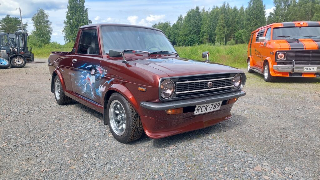 Toyota Timangi KP36 publica 1000