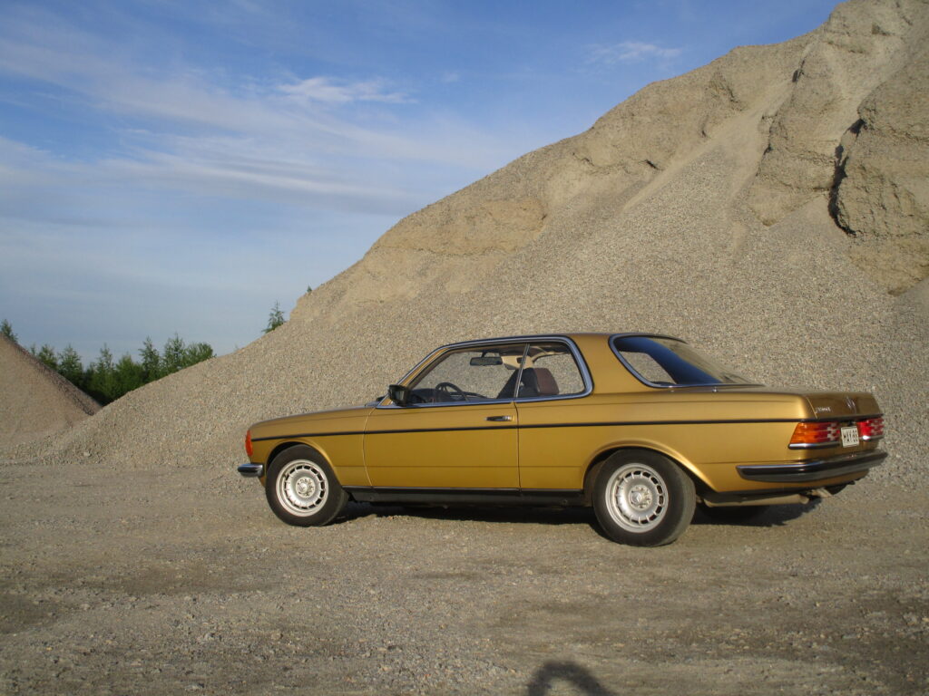 MERCEDES-BENZ 280 CE
