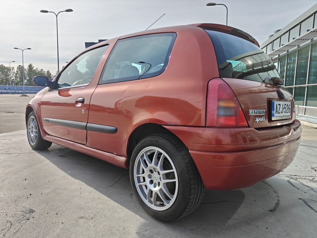 Renault Clio Sport 172