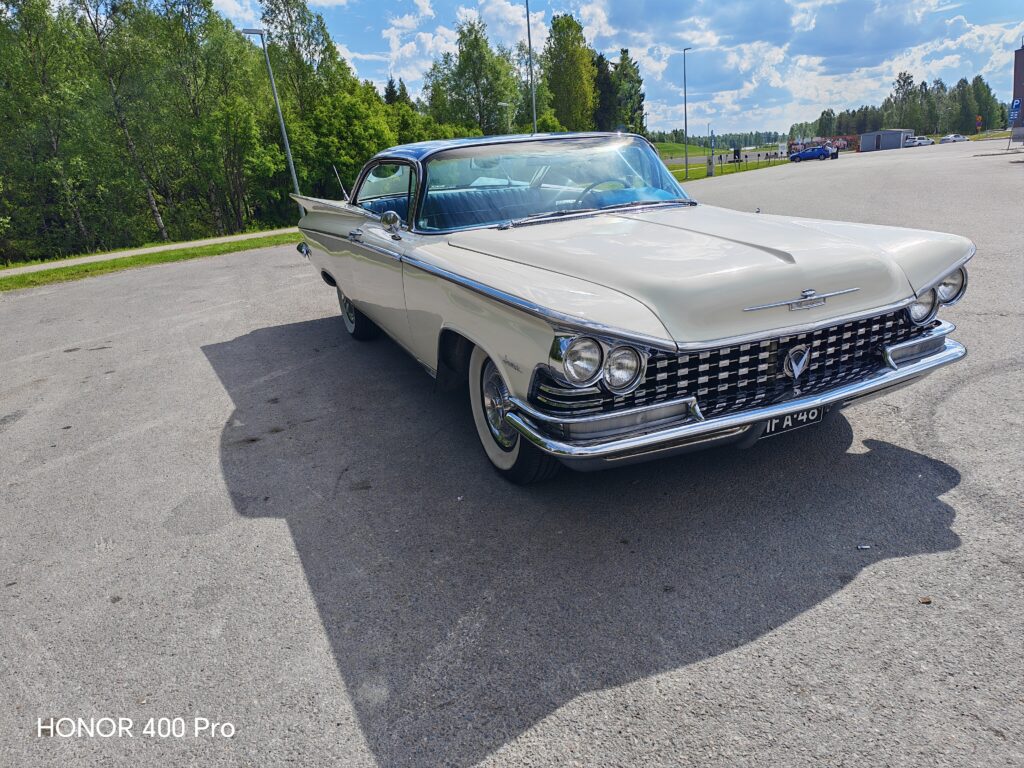 Buick Invicta 1959 hardtop