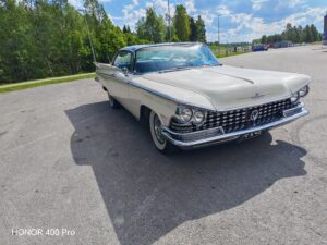 Buick Invicta 1959 hardtop