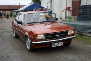 OPEL ASCONA B 2.0 SR Berlina