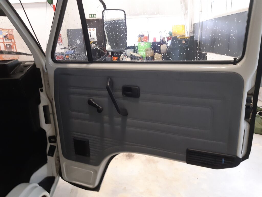 Volkswagen Transporter Camper