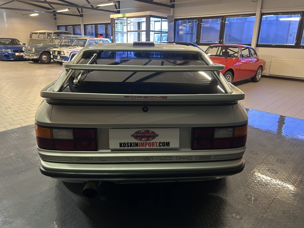 Porsche 944 2.5 Manual