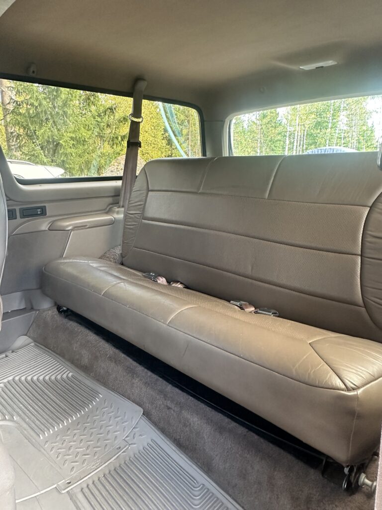 Ford Bronco 1992 - Eddie Bauer Edition