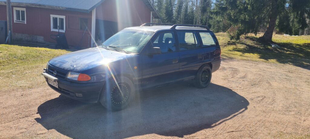 Opel Astra C18XE