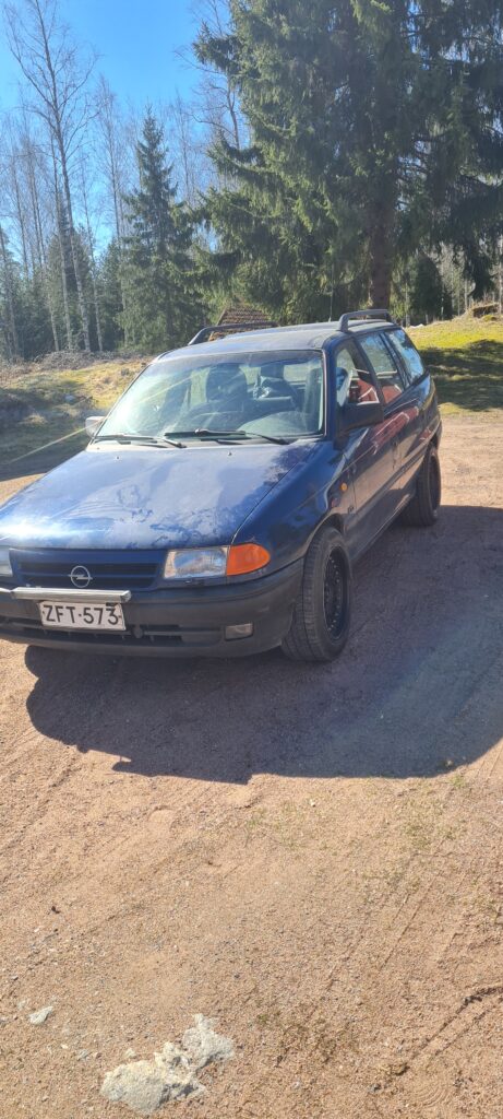Opel Astra C18XE