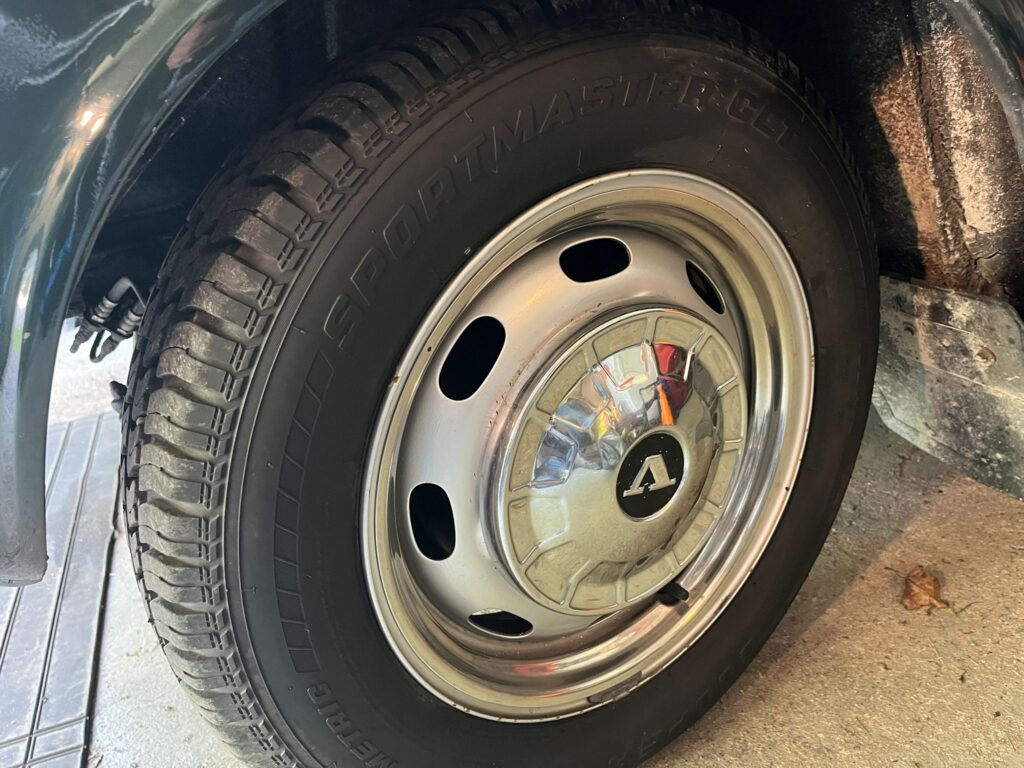 Volvo 144S