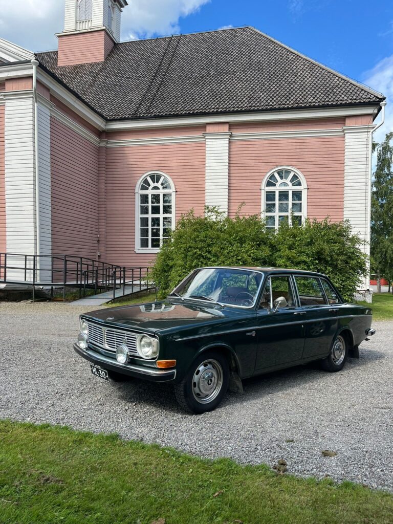 Volvo 144S
