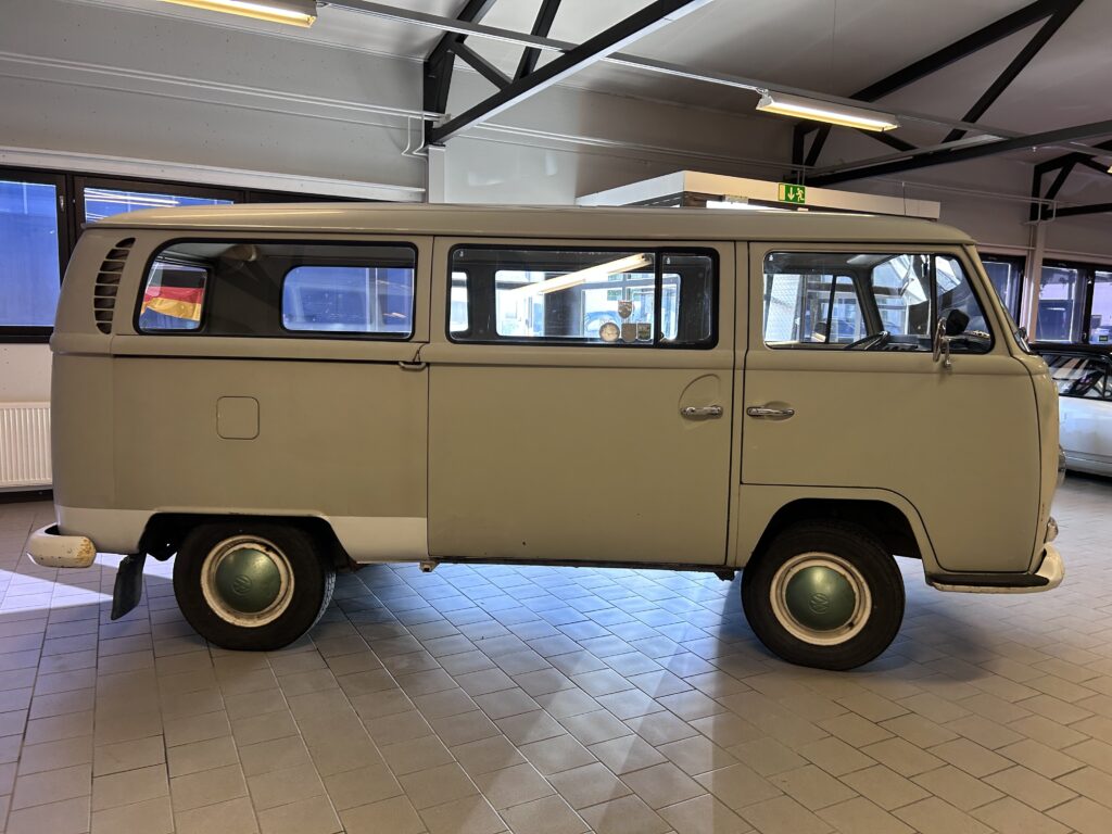 Volkswagen Transporter Bus 1970