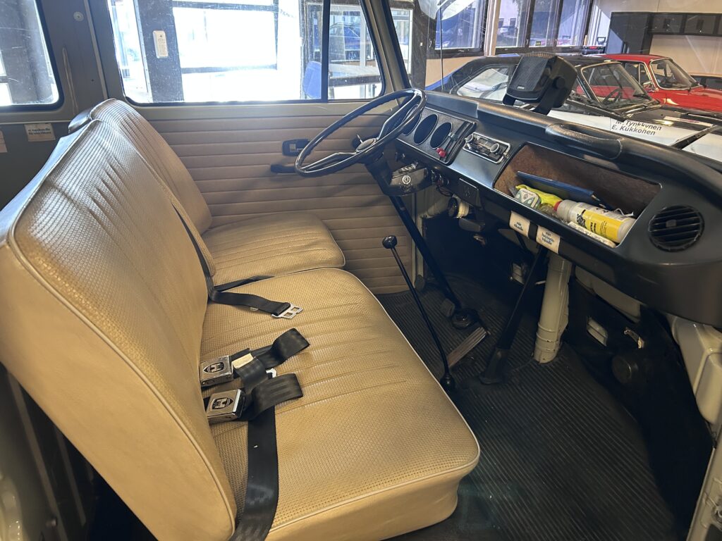 Volkswagen Transporter Bus 1970