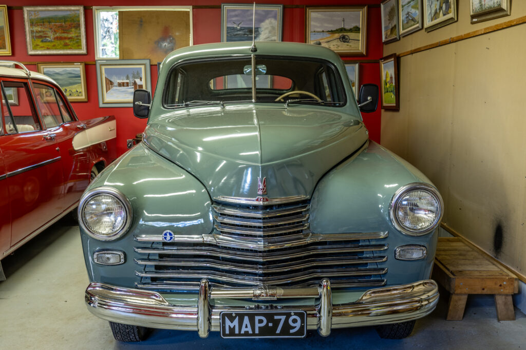 GAZ-M20 Pobeda 4-Door Sedan 1955