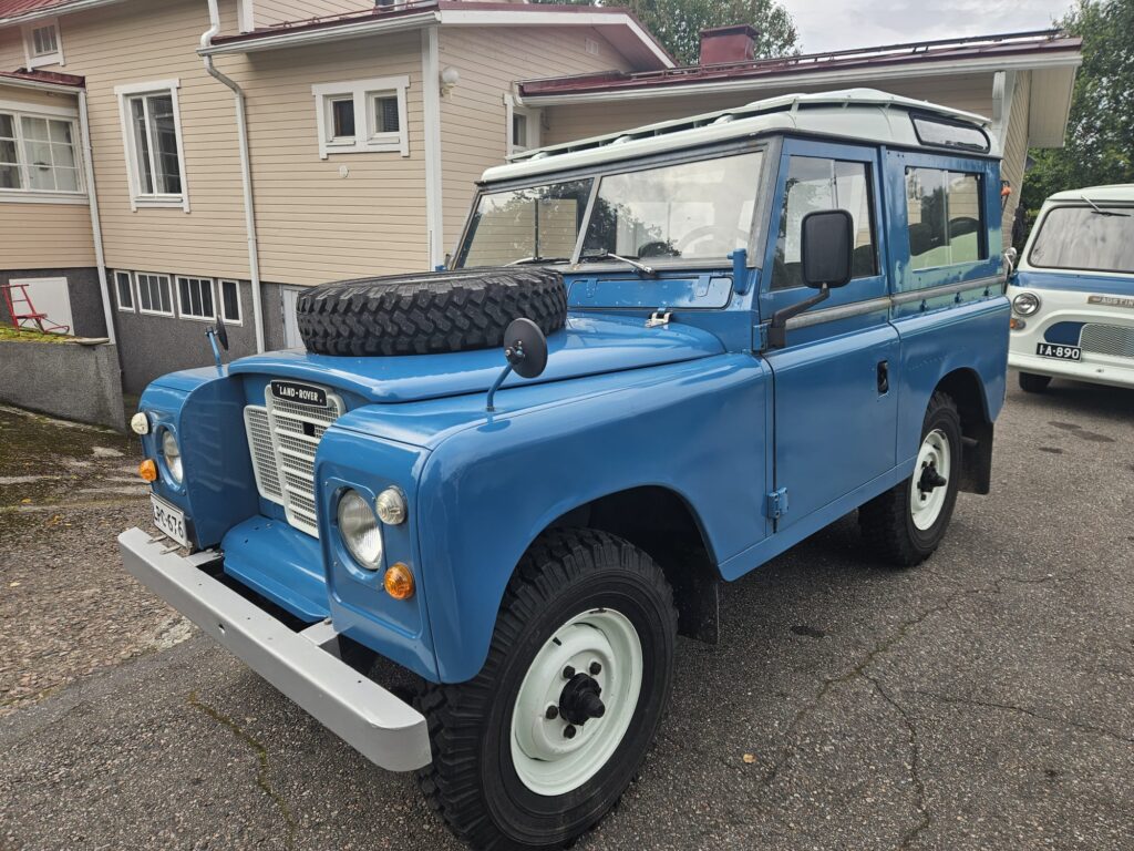 Land Rover Series 3