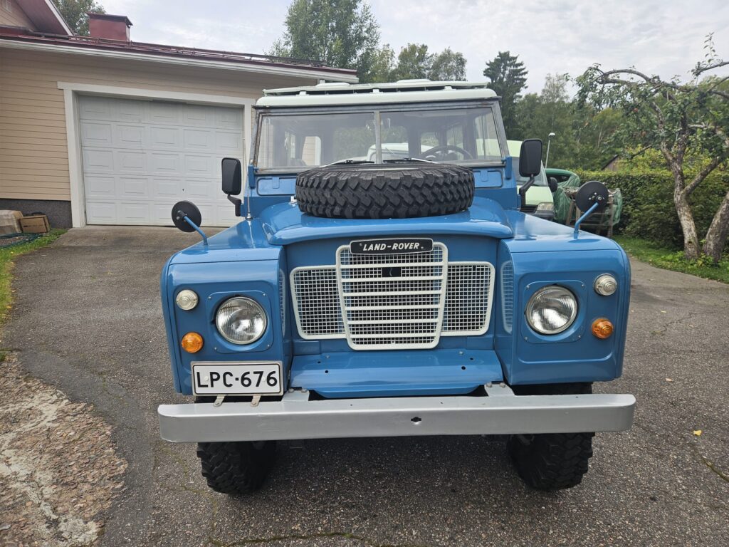 Land Rover Series 3