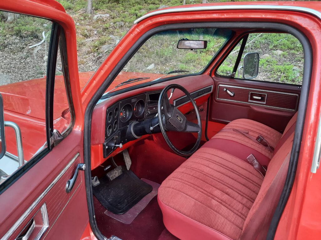 Chevrolet C10 Fleetside Big 10 Style