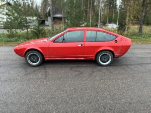 Alfa Romeo GTV