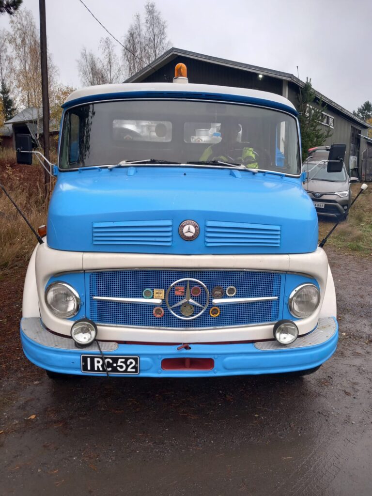 Mercedes-Benz L 1113