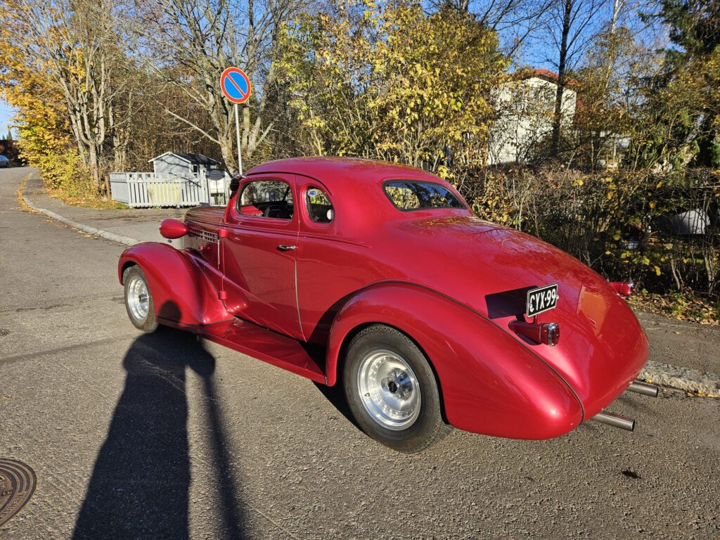 Chevrolet Master Deluxe Coupe