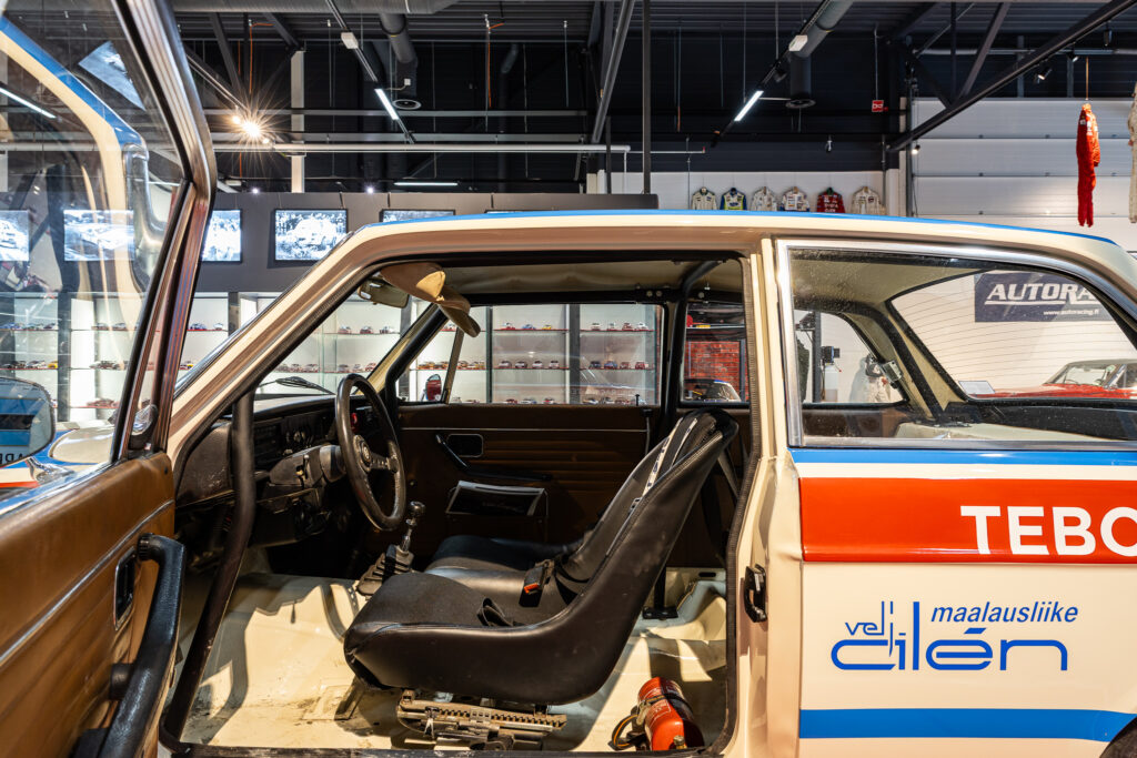 Volvo 142 Markku Alen Rally Car